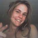 Flirtatious Bea from Palm Springs, CA Ready to Chat and Tease on Live Cam!